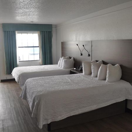 Baymont By Wyndham Hotel Fort Stockton Bagian luar foto