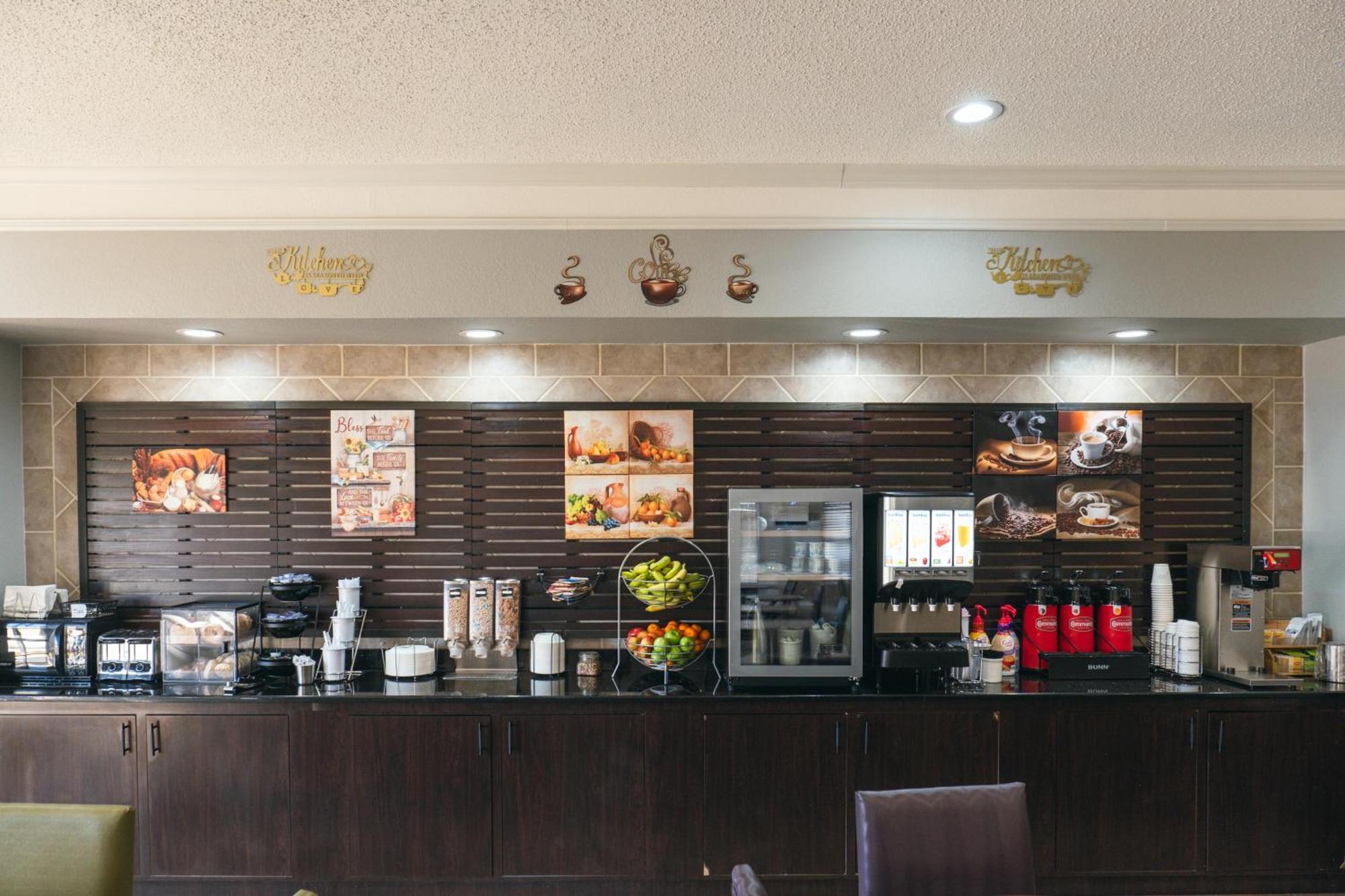 Baymont By Wyndham Hotel Fort Stockton Bagian luar foto